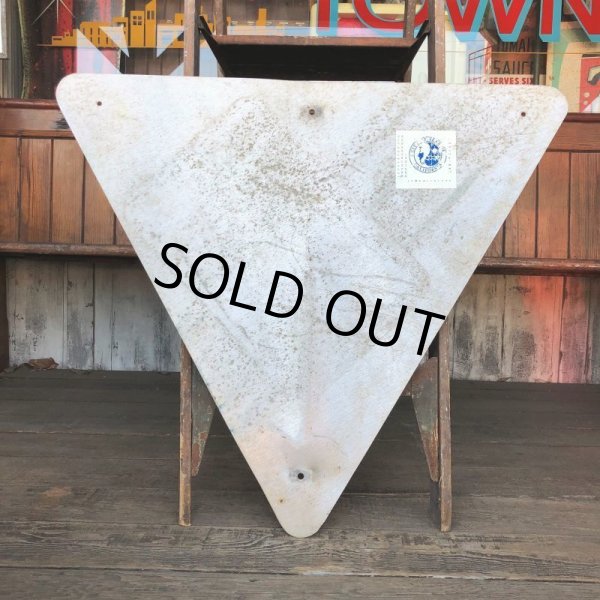 画像2: Vintage Road Sign YIELD (T222) (2)