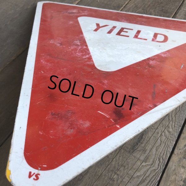 画像5: Vintage Road Sign YIELD (T223) (5)