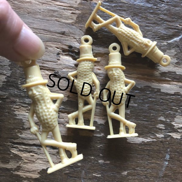 画像3: Vintage Planters Mr. Peanut Plastic Charm (T252) (3)