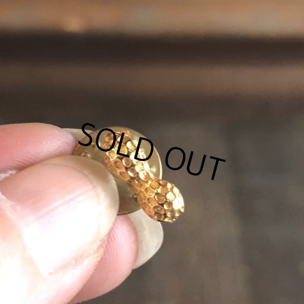 画像3: Vintage Peanut Pins (T268) (3)