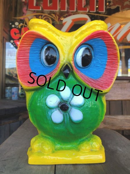 画像1: Vintage BDS Plastic Bank Psychedelic Hippie Owl Yellow (T331)  (1)