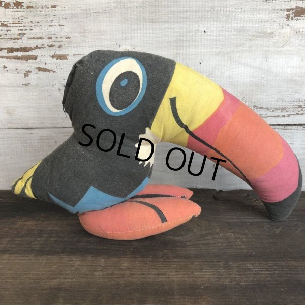 画像4: 60s Vintage Pillow Doll Kellogg's Toucan Sam (T356)  (4)