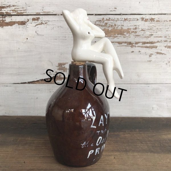 画像2: 50s Vintage Lay Off Nude Decanter Pin Up Girl (T399) (2)