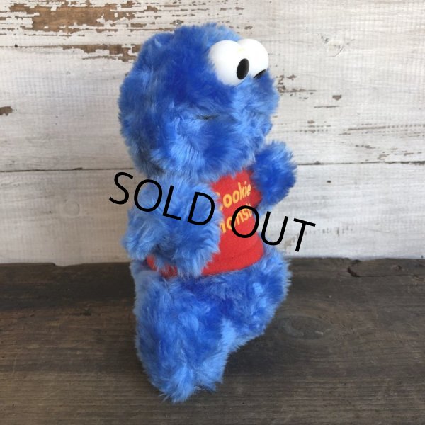 画像2: Vintage Hasbro Sesame Street Cookie Monster Mini Plush Doll (T404) (2)