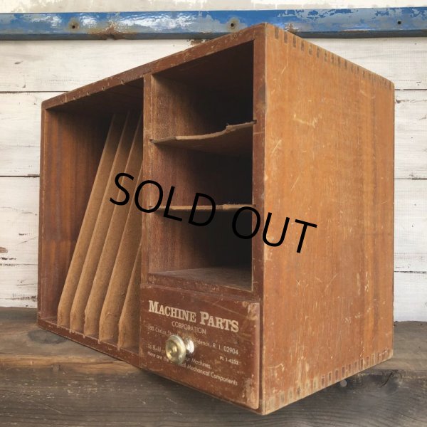 画像4: Vintage Wooden MACHINE PARTS CO Store Display Cabinet (T409) (4)