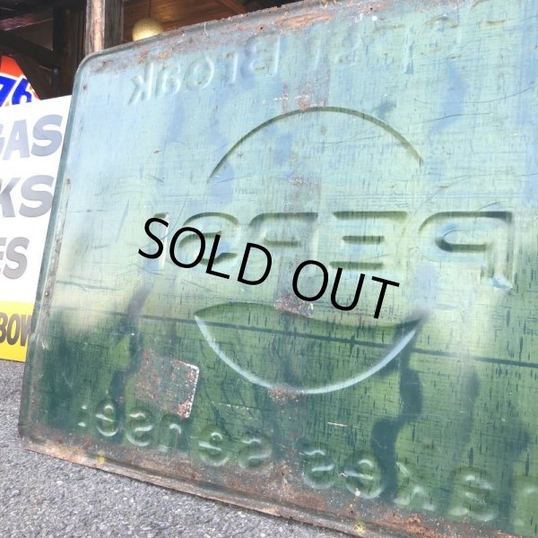 画像13: 60s Vintage Pepsi Cola A Pepsi Break Makes Sense! Embossed Metal Sign (T417) (13)