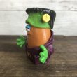 画像2: 1993 McDonald's McNugget Buddies Halloween Monster (T450) (2)