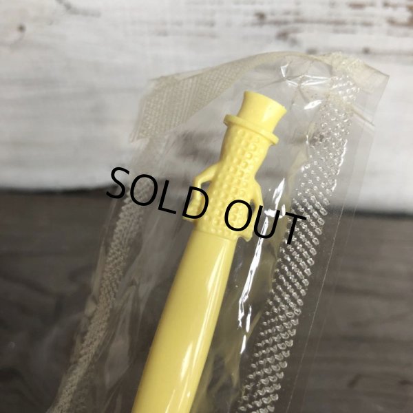 画像2: Vintage Planters Mr. Peanut Toothbrush (T510) (2)