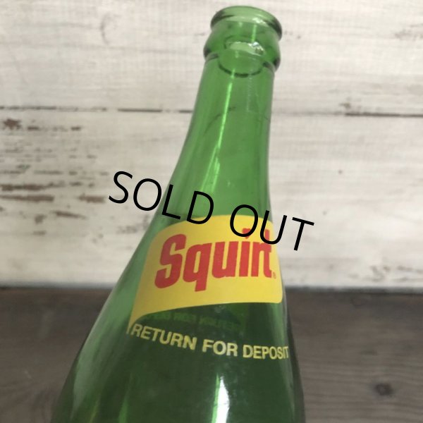 画像4: 70s Vintage Squirt Soda Green Glass Bottle 28FL OZ  (T523)  (4)
