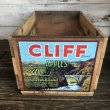 画像1: Vintage Wooden Fruits Crate Box CLIFF (T543) (1)