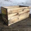 画像3: Vintage Wooden Fruits Crate Box BRITEVALE (T555) (3)