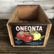 画像1: Vintage Wooden Fruits Crate Box ONEONTA (T551) (1)