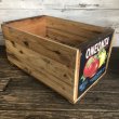 画像2: Vintage Wooden Fruits Crate Box ONEONTA (T551) (2)