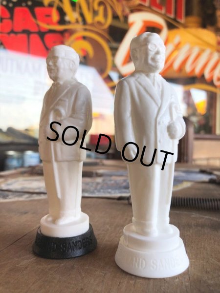画像4: 70s Vintage  KFC Colonel Sanders Salt & Pepper Shaker  (T569) (4)