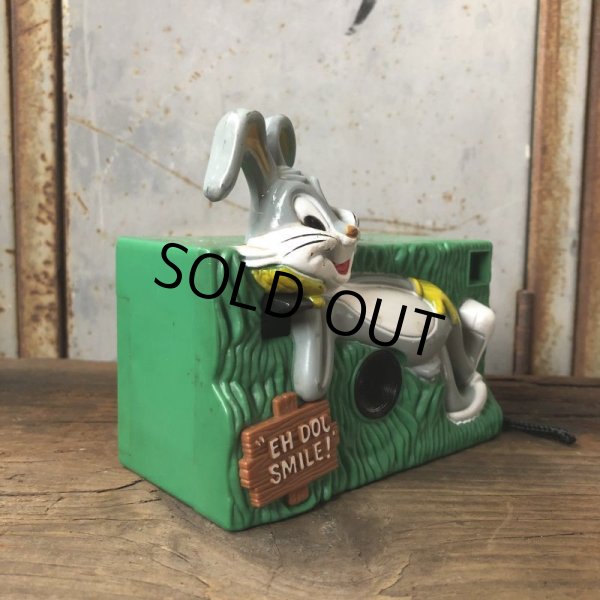 画像2: 70s Vintage Bugs Bunny Toy Camera (T539) (2)