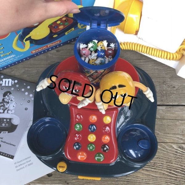 画像7: Vintage M&M's Swarm Phone (T574) (7)