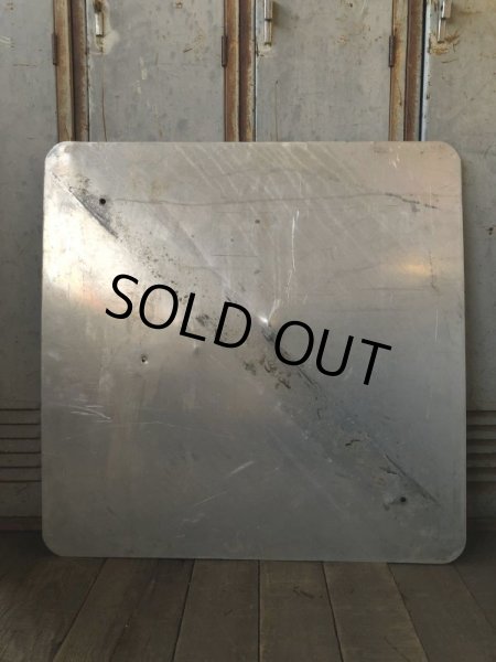 画像7: Vintage Road Sign TRUCK (T630) (7)