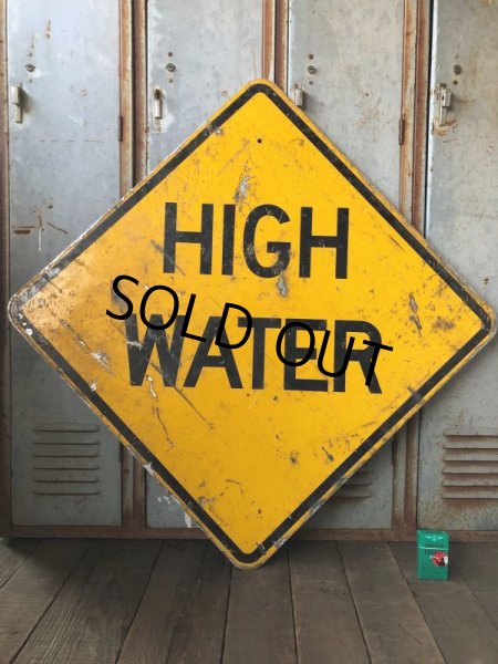 画像1: Vintage Road Sign HIGH WATER (T623) (1)