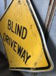 画像6: Vintage Road Sign BLIND DRIVEWAY (T651) (6)