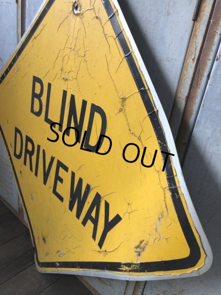 画像6: Vintage Road Sign BLIND DRIVEWAY (T651) (6)