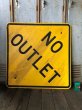 画像5: Vintage Road Sign NO OUTLET (T642) (5)