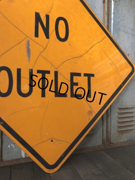 画像4: Vintage Road Sign NO OUTLET (T647) (4)