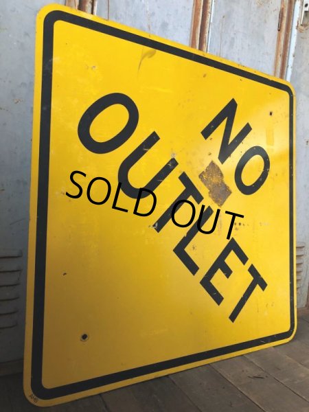 画像5: Vintage Road Sign NO OUTLET (T621) (5)