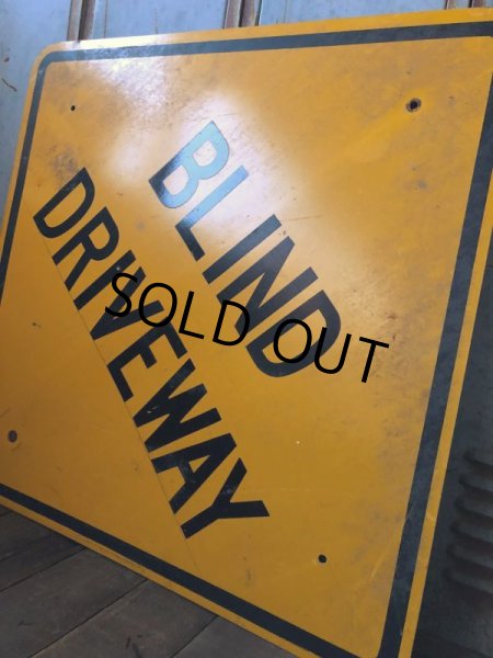 画像5: Vintage Road Sign BLIND DRIVEWAY (T627) (5)