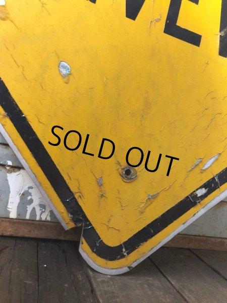 画像5: Vintage Road Sign BLIND DRIVEWAY (T651) (5)