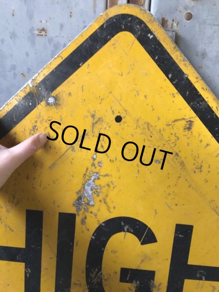 画像2: Vintage Road Sign HIGH WATER (T623) (2)