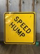 画像5: Vintage Road Sign SPEED HUMP (T649) (5)