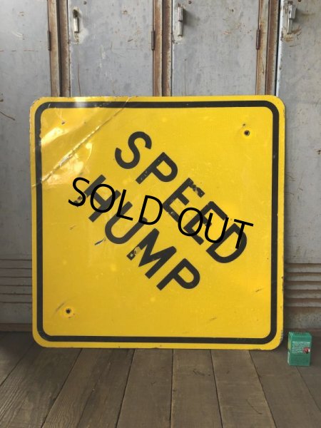 画像5: Vintage Road Sign SPEED HUMP (T649) (5)