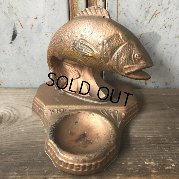 画像10: Vintage Black Bass Big Mouse Statue Tray (T673) (10)