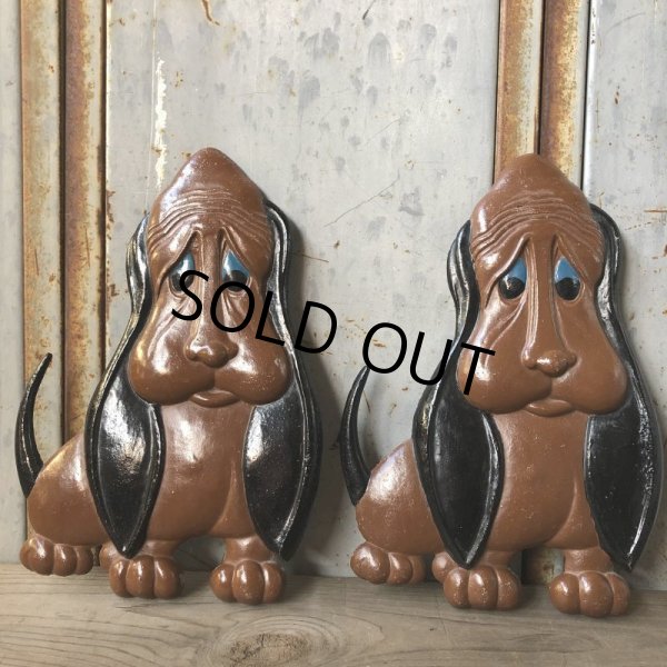 画像2: 60s Vintage Bassett Hounds Dog Sexton Wall Decor (T725) (2)
