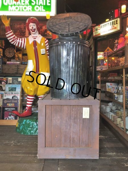 画像3: Vintage Sesame Street Oscar the Grouch FAO SCHWARZ Store Display (T731) (3)