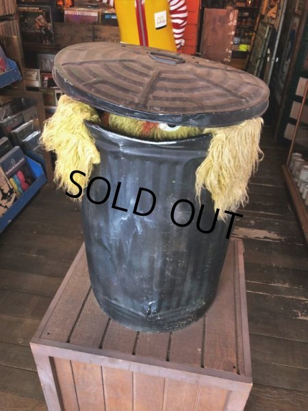 画像5: Vintage Sesame Street Oscar the Grouch FAO SCHWARZ Store Display (T731) (5)