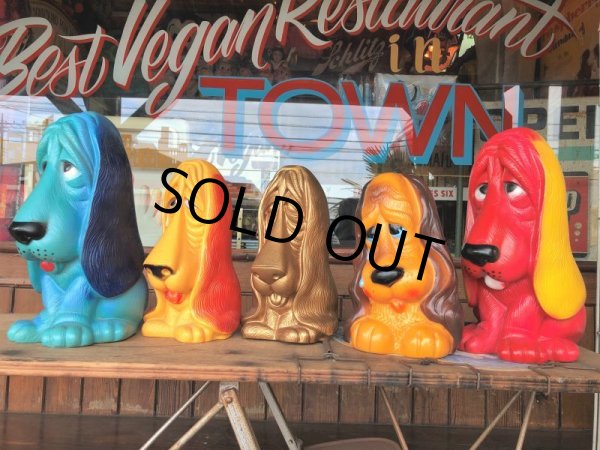 画像10: 70s Vintage NY Vinyl Plastic Dog Bank Basset hound Red (T779)  (10)