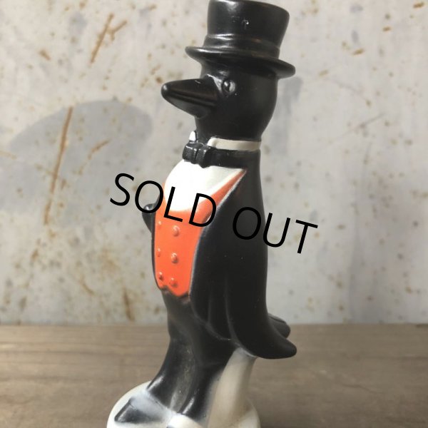 画像8: Vintage Old Crow Whiskey Vinyl Figure (T798) (8)