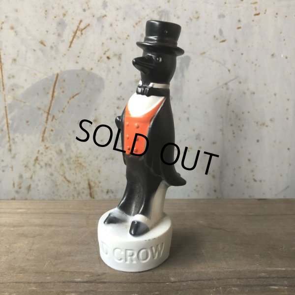 画像2: Vintage Old Crow Whiskey Vinyl Figure (T798) (2)