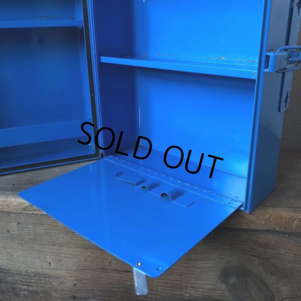 画像7: Vintage Johnson&Johnson First Aid Kit Mettal Box Cabinet (Ｔ807） (7)