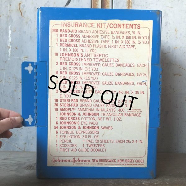 画像4: Vintage Johnson&Johnson First Aid Kit Mettal Box Cabinet (Ｔ807） (4)
