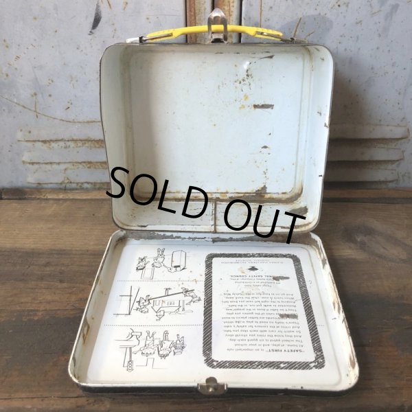 画像8: Vintage Lunch Box Zorro (T847) (8)