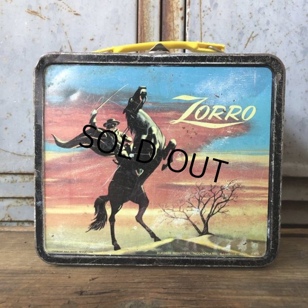 画像5: Vintage Lunch Box Zorro (T847) (5)