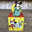 画像4: Vintage Disney Jack in the Box Mickey Mouse (T870) (4)