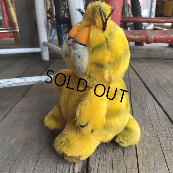 画像4: Vintage Dakin Garfield Plush Doll (T892) (4)