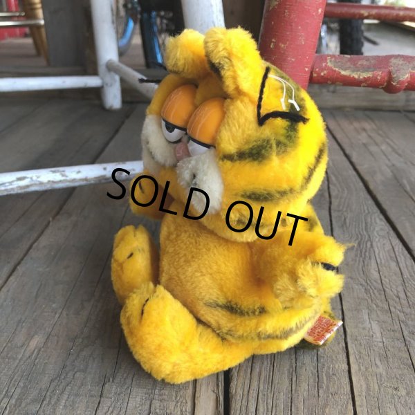 画像2: Vintage Dakin Garfield Plush Doll (T893) (2)