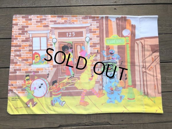 画像4: Vintage Pillow Case Sesame Street (T905) (4)