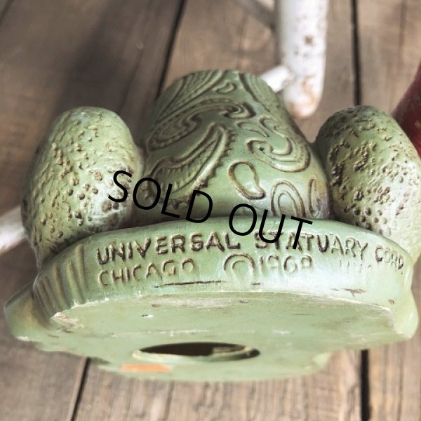 画像4: 60s Vintage Thinking Frog Plastic Bank (T983) (4)
