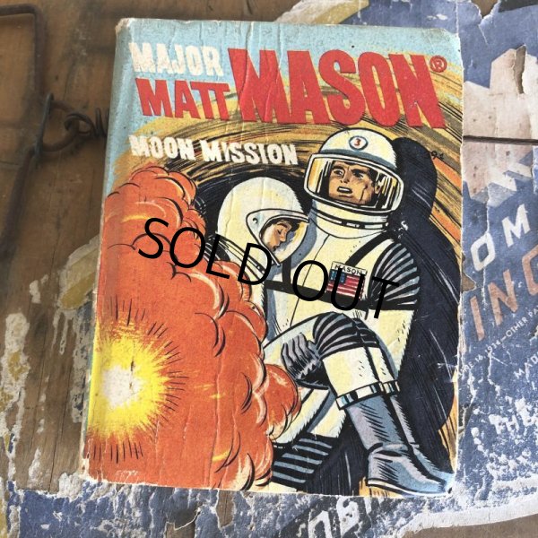 画像1: 60s Vintage Book MAJOR MATT MASON Moon Mission (B012)  (1)