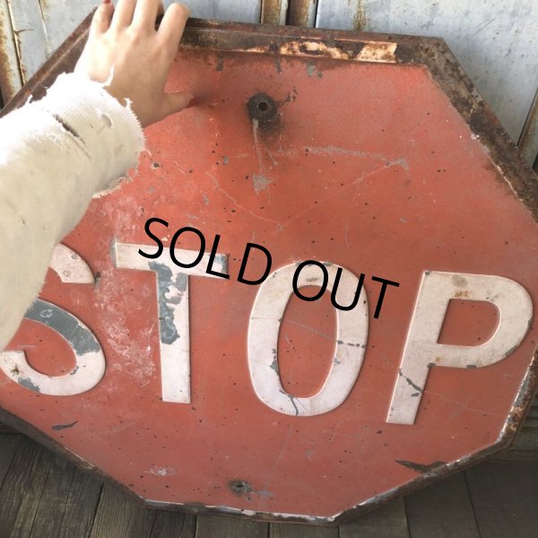 画像6: 1940s Vintage U.S.A Embossed Stop Road Sign (B039)  (6)